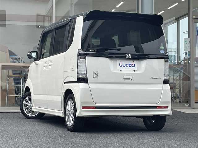 ホンダ Ｎ ＢＯＸ 2トーン カスタム G Aパッケージ 岐阜県 2014(平26)年 8.5万km プレミアムホワイトパール (株)IDOMが運営する【じしゃロン多治見店】の自社ローン専用車両になります。こちらは現金またはオートローンご利用時の価格です。自社ローンご希望の方は別途その旨お申付け下さい。/ディーラーオプションナビ/　（Bluetooth/DVD/ワンセグ）/左側パワースライドドア/バックカメラ/衝突軽減ブレーキ/オートライト/フォグランプ/電動格納ミラー