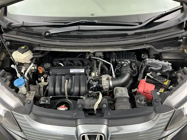 ホンダ フリード ハイブリット EX 三重県 2016(平28)年 5.7万km クリスタルブラックパール 禁煙車/純正ナビ（VXM-174VFi）/・フルセグ・CD・DVD・Bluetooth・SD・iPod/バックカメラ/両側パワースライドドア/前席シートヒーター/クルーズコントロール/ステアリングスイッチ/ビルトインETC/衝突軽減/車線逸脱