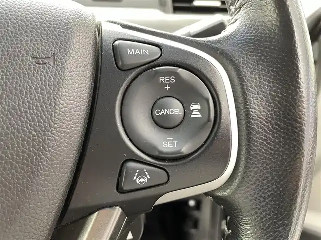 ホンダ フリード ハイブリット EX 福井県 2016(平28)年 5.7万km クリスタルブラックパール 純正ナビ　型式：VXM-174VFi/(フルセグTV/CD/DVD/Bluetooth/SD/iPod)/バックカメラ/両側パワースライドドア/前席シートヒーター/クルーズコントロール/ステアリングスイッチ/ビルトインETC/衝突軽減システム/車線逸脱警報