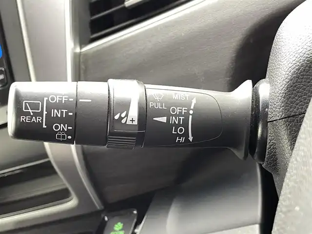 ホンダ フリード ハイブリット EX 福井県 2016(平28)年 5.7万km クリスタルブラックパール 純正ナビ　型式：VXM-174VFi/(フルセグTV/CD/DVD/Bluetooth/SD/iPod)/バックカメラ/両側パワースライドドア/前席シートヒーター/クルーズコントロール/ステアリングスイッチ/ビルトインETC/衝突軽減システム/車線逸脱警報