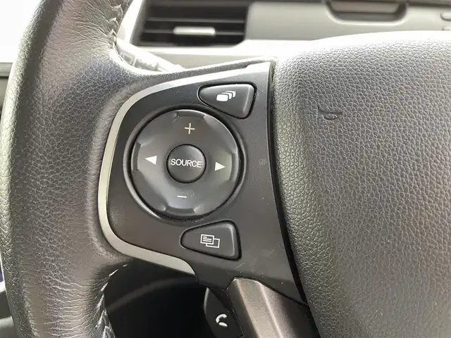 ホンダ フリード ハイブリット EX 福井県 2016(平28)年 5.7万km クリスタルブラックパール 純正ナビ　型式：VXM-174VFi/(フルセグTV/CD/DVD/Bluetooth/SD/iPod)/バックカメラ/両側パワースライドドア/前席シートヒーター/クルーズコントロール/ステアリングスイッチ/ビルトインETC/衝突軽減システム/車線逸脱警報