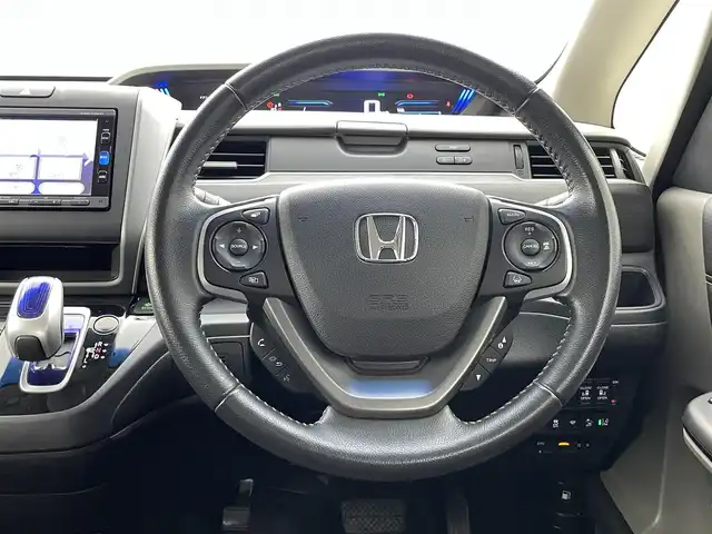 ホンダ フリード ハイブリット EX 福井県 2016(平28)年 5.7万km クリスタルブラックパール 純正ナビ　型式：VXM-174VFi/(フルセグTV/CD/DVD/Bluetooth/SD/iPod)/バックカメラ/両側パワースライドドア/前席シートヒーター/クルーズコントロール/ステアリングスイッチ/ビルトインETC/衝突軽減システム/車線逸脱警報