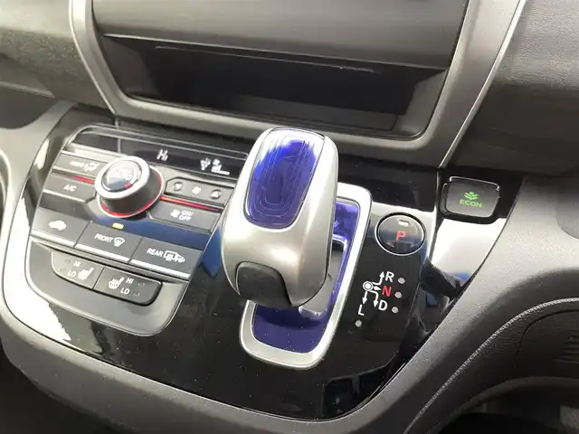 ホンダ フリード ハイブリット EX 福井県 2016(平28)年 5.7万km クリスタルブラックパール 純正ナビ　型式：VXM-174VFi/(フルセグTV/CD/DVD/Bluetooth/SD/iPod)/バックカメラ/両側パワースライドドア/前席シートヒーター/クルーズコントロール/ステアリングスイッチ/ビルトインETC/衝突軽減システム/車線逸脱警報