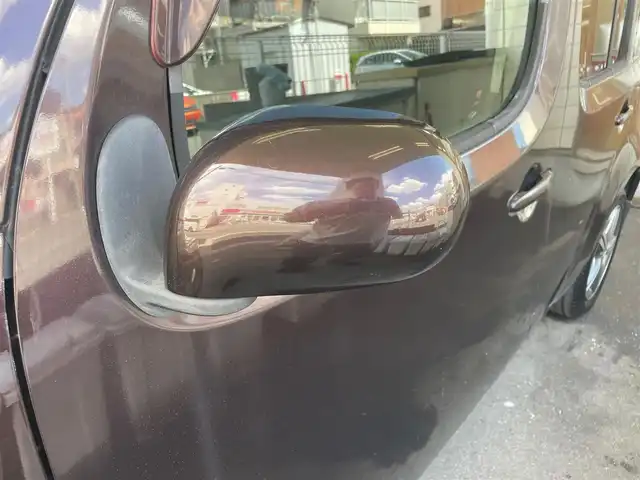 日産 キューブ 15X Vセレクション 愛知県 2010(平22)年 8.6万km ビターショコラ /当店買取/禁煙/1オーナー//純正ナビ//Bluetooth/地デジ/CD/DVD//スマートキー//革巻きステアリング//ベンチシート//純正フロアマット/ドアバイザー//電動格納ミラー//保証書