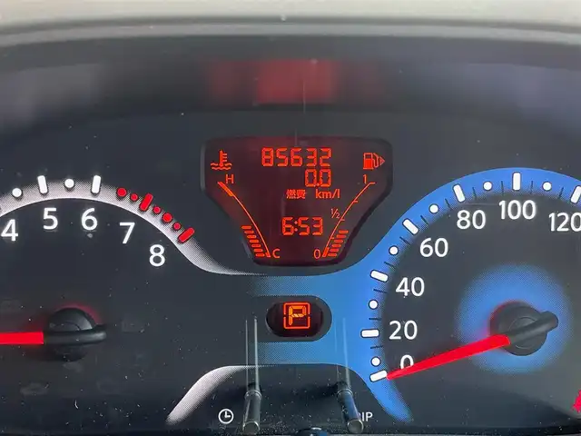 日産 キューブ 15X Vセレクション 愛知県 2010(平22)年 8.6万km ビターショコラ /当店買取/禁煙/1オーナー//純正ナビ//Bluetooth/地デジ/CD/DVD//スマートキー//革巻きステアリング//ベンチシート//純正フロアマット/ドアバイザー//電動格納ミラー//保証書