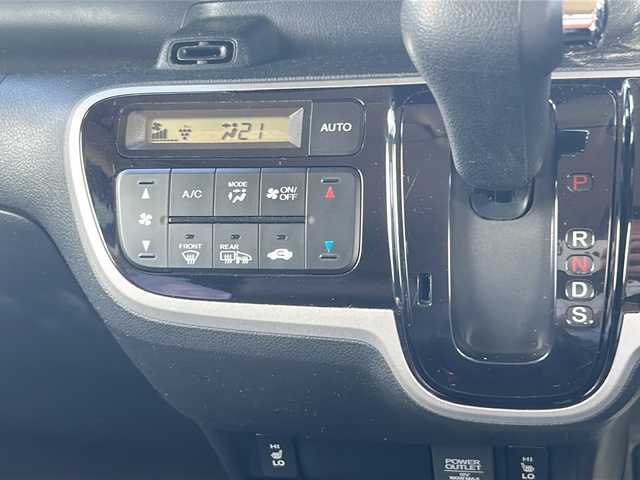 ホンダ Ｎ ＢＯＸ G ターボ SSパッケージ 福島県 2014(平26)年 13.4万km スマートブラック 純正ナビ/【ラジオ・DISC・BT・TV・SD・USB・iPod】/シートヒーター/両側パワスラ/クルコン/ETC/Bカメラ/パドルシフト/アイドリングストップ/純正フロアマット/純正アルミホイール