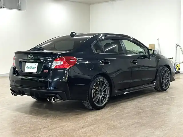 スバル ＷＲＸ ＳＴＩ STI 道央・札幌 2016(平28)年 8.5万km クリスタルブラックシリカ 6MT/ハーフレザーシート/RAYS18インチAW/HKSメタルメタルキャタライザー（触媒）/純正SDナビ/フルセグTV/SD/DVD/Bluetooth/MS/SD/バックカメラ/サイドカメラ/ブラインドスポットモニター/社外LEDヘッドライト/社外ドアミラーウインカー/純正トランクスポイラー/プッシュスタート/ステアリングリモコン/横滑り防止/ヘッドライトレベライザー/パワーシート（D席）/ETC/純正フロアマット/ドアバイザー/保証書/取扱説明書/ナビ説明書