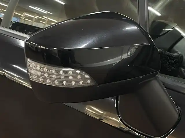 スバル ＷＲＸ ＳＴＩ STI 道央・札幌 2016(平28)年 8.5万km クリスタルブラックシリカ 6MT/ハーフレザーシート/RAYS18インチAW/HKSメタルメタルキャタライザー（触媒）/純正SDナビ/フルセグTV/SD/DVD/Bluetooth/MS/SD/バックカメラ/サイドカメラ/ブラインドスポットモニター/社外LEDヘッドライト/社外ドアミラーウインカー/純正トランクスポイラー/プッシュスタート/ステアリングリモコン/横滑り防止/ヘッドライトレベライザー/パワーシート（D席）/ETC/純正フロアマット/ドアバイザー/保証書/取扱説明書/ナビ説明書