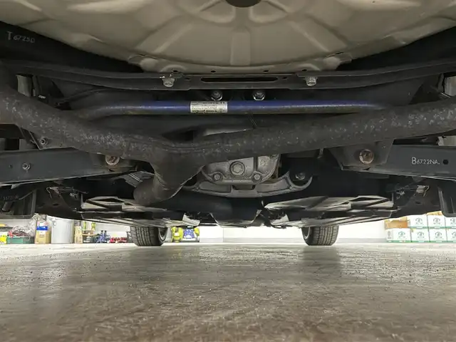 スバル ＷＲＸ ＳＴＩ STI 道央・札幌 2016(平28)年 8.5万km クリスタルブラックシリカ 6MT/ハーフレザーシート/RAYS18インチAW/HKSメタルメタルキャタライザー（触媒）/純正SDナビ/フルセグTV/SD/DVD/Bluetooth/MS/SD/バックカメラ/サイドカメラ/ブラインドスポットモニター/社外LEDヘッドライト/社外ドアミラーウインカー/純正トランクスポイラー/プッシュスタート/ステアリングリモコン/横滑り防止/ヘッドライトレベライザー/パワーシート（D席）/ETC/純正フロアマット/ドアバイザー/保証書/取扱説明書/ナビ説明書