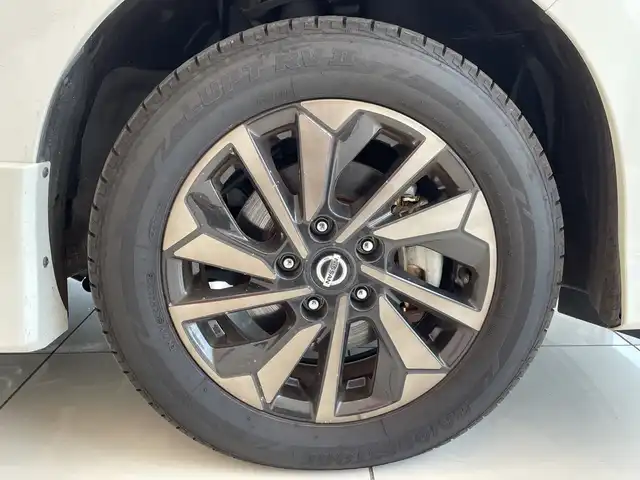 日産 セレナ e－パワー HWS V アーバンクロム 埼玉県 2021(令3)年 5.8万km ブリリアントホワイトパール 2トーン エマージェンシーブレーキ /プロパイロット /純正10インチメモリナビ/　　CD/DVD/BT/フルセグ /アラウンドビューモニター /両側パワースライドドア /LEDオートライト /純正16インチアルミホイール /電子パーキング/ステアリングスイッチ /純正ETC