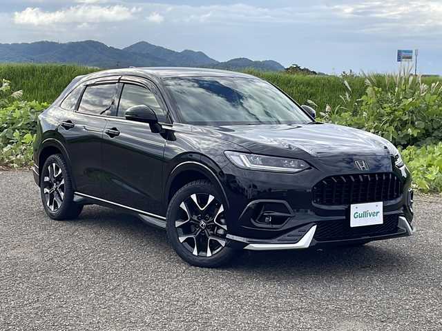 ホンダ ＺＲ－Ｖ ハイブリッド e:HEV Z 新潟県 2023(令5)年 2.3万km クリスタルブラックパール 4WD/純正メモリナビ/BT/USB/フルセグテレビ/全方位カメラ/ETC2.0/ドライブレコーダー/衝突被害軽減ブレーキ/レーンキープアシスト/レーダークルーズコントロール/革シート/パワーシート/シートヒーター /ステアリングヒーター/ステアリングスイッチ/パドルシフト/パワーバックドア/コーナーセンサー/スマートキー/プッシュスタート/LEDヘッドライト/オートライト/オートハイビーム/フォグランプ/純正18インチアルミホイール