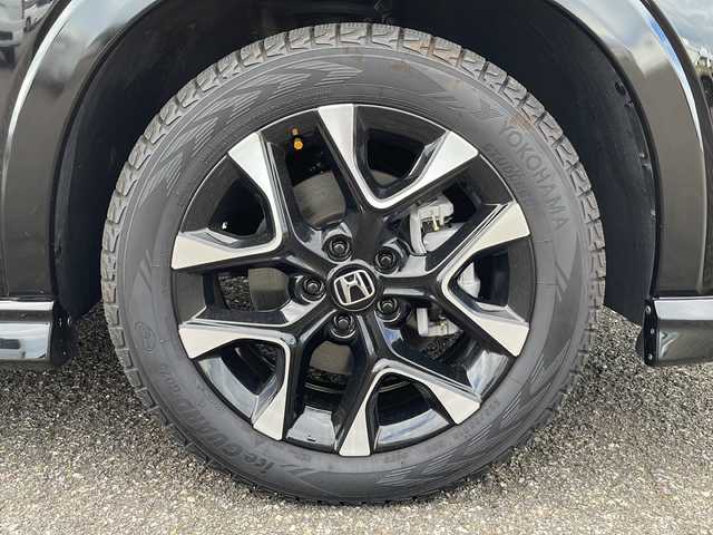 ホンダ ＺＲ－Ｖ ハイブリッド e:HEV Z 新潟県 2023(令5)年 2.3万km クリスタルブラックパール 4WD/純正メモリナビ/BT/USB/フルセグテレビ/全方位カメラ/ETC2.0/ドライブレコーダー/衝突被害軽減ブレーキ/レーンキープアシスト/レーダークルーズコントロール/革シート/パワーシート/シートヒーター /ステアリングヒーター/ステアリングスイッチ/パドルシフト/パワーバックドア/コーナーセンサー/スマートキー/プッシュスタート/LEDヘッドライト/オートライト/オートハイビーム/フォグランプ/純正18インチアルミホイール