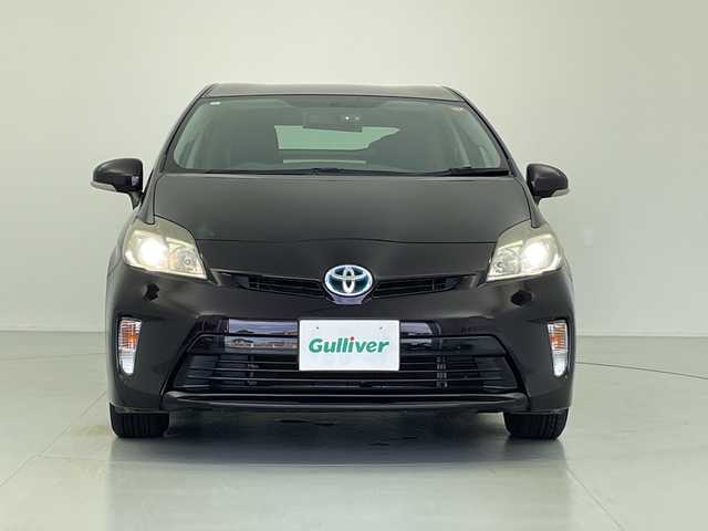 トヨタ プリウス S 愛知県 2013(平25)年 8万km ボルドーマイカメタリック 純正ナビ/・地デジ/・Bluetooth/・CD/・SD音楽録音/バックカメラ/前方ドライブレコーダー/ビルドインＥＴＣ/スマートキー/スペアキー/エンジンスタートボタン