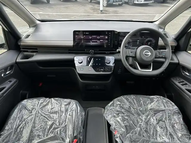 日産 セレナ e－パワー ハイウェイスター V 和歌山県 2025(令7)年 0.1千km プリズムホワイト 登録済未使用車/純正ナビ/フルセグTV/(AM/FM/USB/Bluetooth)/全方位カメラ/フリップダウンモニター/デジタルインナーミラー/衝突軽減ブレーキ/横滑り防止機能/コーナーセンサー/レーンキープアシスト/ブラインドスポットモニター/電動パーキング/オートホールド/両側パワースライドドア/ETC/置くだけ充電/LEDヘッドライト/オートライト/プッシュスタート/スマートキー