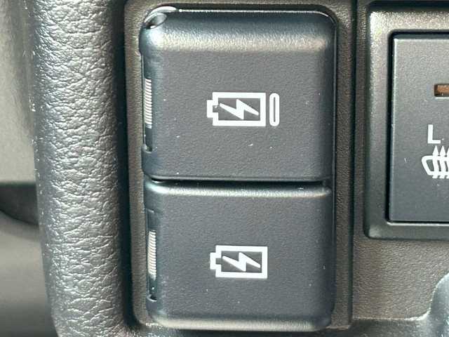 スズキ ワゴンＲ スマイル HYBRID X 茨城県 2025(令7)年 0.1千km オフブルーメタリック/ガンメタリック2トーンルーフ 社外ナビSDナビ/バックカメラ/HDMI/両側パワースライドドア/前席シートヒーター/デュアルセンサーブレーキサポート/レーダークルーズ/コーナーセンサー/衝突軽減防止装置/スペアキー1本/純正LED/アイドリングストップ/ETC