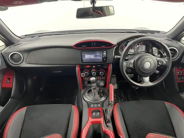 トヨタ ８６ GT リミテッド 埼玉県 2016(平28)年 5万km ダークグレーメタリック ＴＯＭ‘Ｓエアロ　ＴＯＭ‘Ｓマフラー　Ｗｏｒｋ１８アルミ　純正ナビ　フルセグＴＶ　バックカメラ　クルーズコントロール　ＬＥＤヘッドライト　ハーフレザーシート　　シートヒーター　ＥＴＣ　フロアマット