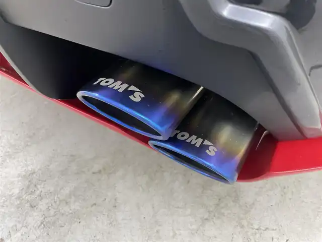トヨタ ８６ GT リミテッド 埼玉県 2016(平28)年 5万km ダークグレーメタリック ＴＯＭ‘Ｓエアロ　ＴＯＭ‘Ｓマフラー　Ｗｏｒｋ１８アルミ　純正ナビ　フルセグＴＶ　バックカメラ　クルーズコントロール　ＬＥＤヘッドライト　ハーフレザーシート　　シートヒーター　ＥＴＣ　フロアマット