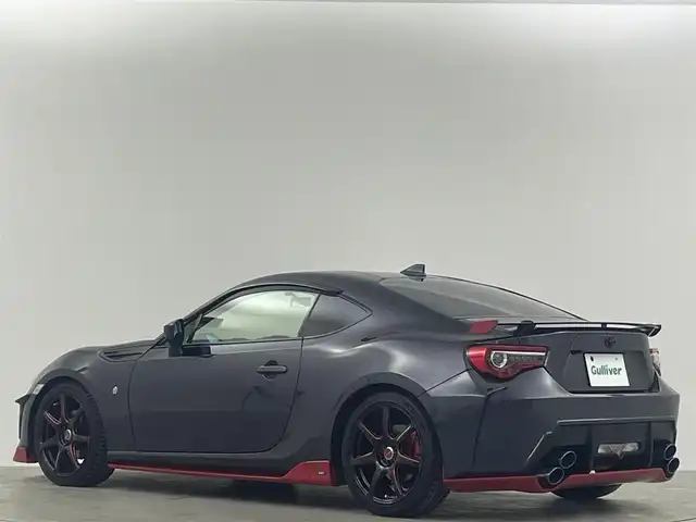 トヨタ ８６ GT リミテッド 埼玉県 2016(平28)年 5万km ダークグレーメタリック ＴＯＭ‘Ｓエアロ　ＴＯＭ‘Ｓマフラー　Ｗｏｒｋ１８アルミ　純正ナビ　フルセグＴＶ　バックカメラ　クルーズコントロール　ＬＥＤヘッドライト　ハーフレザーシート　　シートヒーター　ＥＴＣ　フロアマット