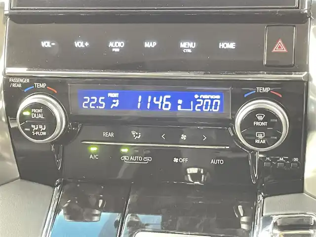 トヨタ アルファードハイブリット SR Cパッケージ 千葉県 2019(平31)年 4万km ホワイトパールクリスタルシャイン 4WD/禁煙車/プリクラッシュセーフティ/レーントレーシングアシスト/モデリスタエアロ/モデリスタアルミホイール/純正10インチナビ/・NSZN-Z68T/・CD/DVD/BT/フルセグ/デジタルインナールームミラー/レザーシート/１列目2列目シートヒーター/前席シートベンチレーション/ステアリングヒーター/AC100V1500W電源/電動リヤゲート/LEDヘッドライト/オートライト/オートハイビーム/スマートキー