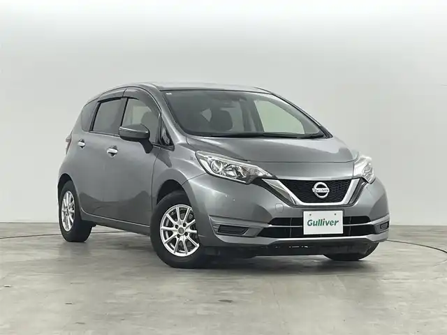 日産 ノート X DIG－S 福島県 2018(平30)年 4.7万km ダークメタルグレー 衝突軽減ブレーキ/・横滑り防止装置/・踏み間違い衝突防止アシスト/・インテリジェントFCW/・インテリジェントLI＋LDW/・インテリジェントDA/・標識検知機能/・ハイビームアシスト/純正7インチSDナビ/・型番；MM317D-W/・フルセグ/TV/BT/SD/AUX/AM/FM/LEDオートライト/Bex３/ETC/ドラレコ/電動格納ミラー/フロアマット/ステアリングスイッチ/プッシュスタート/・ステアリングスイッチ
