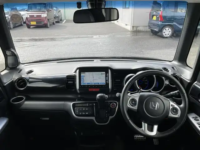 ホンダ Ｎ ＢＯＸ カスタム G ターボ Lパッケージ 福島県 2015(平27)年 7.6万km スマートブラック 純正ナビゲーション/型番：VXM-152VFi/【CD/DVD/SD/USB/BT/TV】/バックカメラ/ETC/両側電動スライドドア/前席シートヒーター/クルーズコントロール/パドルシフト/ステアリングリモコン/ドアハンドルプロテクター/HIDオートライト/シートバックテーブル/リアドアサンシェード/純正フロアマット/ドアバイザー
