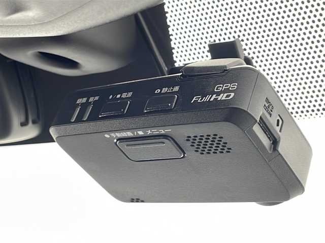 日産 ノート e－パワー ニスモ 千葉県 2018(平30)年 5.3万km 白 衝突軽減ブレーキ/レーンキープアシスト/純正SDナビ/（フルセグ/Bluetooth/FM/AM）/全方位カメラ/バックカメラ/ETC/純正アルミホイール/純正フロアマット/ドライブレコーダー（前後）/デジタルインナーミラー/LEDヘッドライト