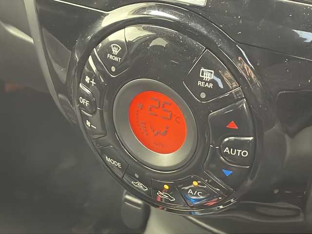 日産 ノート e－パワー ニスモ 千葉県 2018(平30)年 5.3万km 白 衝突軽減ブレーキ/レーンキープアシスト/純正SDナビ/（フルセグ/Bluetooth/FM/AM）/全方位カメラ/バックカメラ/ETC/純正アルミホイール/純正フロアマット/ドライブレコーダー（前後）/デジタルインナーミラー/LEDヘッドライト