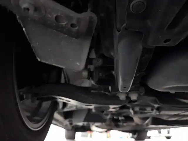 トヨタ アルファード S Cパッケージ 三重県 2020(令2)年 5.7万km ホワイトパールクリスタルシャイン ガソリン/FF/MTモード付インパネCVT/純正 9インチディスプレイオーディオ＋ナビ/（FM/AM/CD*/DVD*/USB/iPod/Bluetooth/TV/Miracast/CarPlay/AndroidAuto）/12.1インチ 後席モニター V12T-R68C/バックガイドモニター/モデリスタエアロ（F/S/R下）、スポーツマフラー/ブラックグリル（社外品?）/両側パワースライドドア/ETC/Toyota Safety Sense/・プリクラッシュセーフティ/・レーントレーシングアシスト/・クリアランスソナー/・パーキングサポートブレーキ/・アダプティブハイビームシステム/・レーダークルコン/・ロードサインアシスト/・先行車発進告知機能/・ブラインドスポットモニター＋リヤクロストラフィックアラート*/など/装備/・ツインムーンルーフ*/・デジタルインナーミラー*/・合皮シート/・パワーシート（D/N）/・エグゼクティブパワーシート（電動リクライニング＆オットマン（N/2nd））/・パワーバックドア/・シートヒーター・ベンチレーション（D/N）/・ステアリングヒーター/・オートライト/・3眼LEDヘッドランプ/・左右・後席独立オートエアコン/・純正18AW/・保/取/・スマートキーx1/など