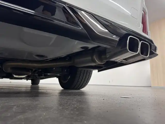 トヨタ アルファード S Cパッケージ 三重県 2020(令2)年 5.7万km ホワイトパールクリスタルシャイン ガソリン/FF/MTモード付インパネCVT/純正 9インチディスプレイオーディオ＋ナビ/（FM/AM/CD*/DVD*/USB/iPod/Bluetooth/TV/Miracast/CarPlay/AndroidAuto）/12.1インチ 後席モニター V12T-R68C/バックガイドモニター/モデリスタエアロ（F/S/R下）、スポーツマフラー/ブラックグリル（社外品?）/両側パワースライドドア/ETC/Toyota Safety Sense/・プリクラッシュセーフティ/・レーントレーシングアシスト/・クリアランスソナー/・パーキングサポートブレーキ/・アダプティブハイビームシステム/・レーダークルコン/・ロードサインアシスト/・先行車発進告知機能/・ブラインドスポットモニター＋リヤクロストラフィックアラート*/など/装備/・ツインムーンルーフ*/・デジタルインナーミラー*/・合皮シート/・パワーシート（D/N）/・エグゼクティブパワーシート（電動リクライニング＆オットマン（N/2nd））/・パワーバックドア/・シートヒーター・ベンチレーション（D/N）/・ステアリングヒーター/・オートライト/・3眼LEDヘッドランプ/・左右・後席独立オートエアコン/・純正18AW/・保/取/・スマートキーx1/など