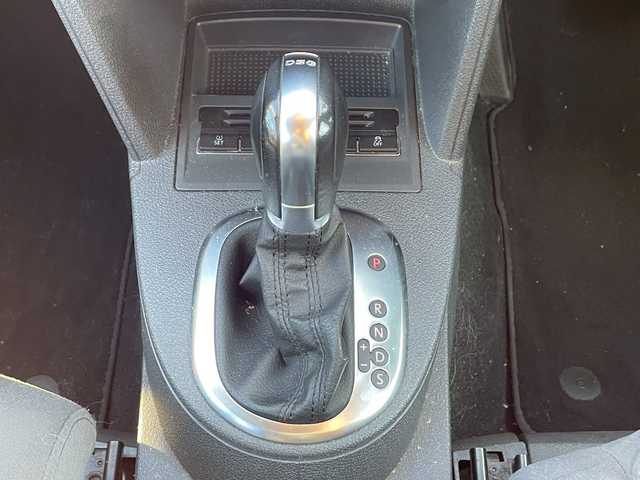 フォルクスワーゲン ゴルフ トゥーラン TSI ハイライン 宮崎県 2014(平26)年 10.5万km 紺Ｍ 純正ナビ/フルセグTV/バックカメラ/ルーフレール/コーナーセンサー/キセノンライト/スペアキー/取扱説明書