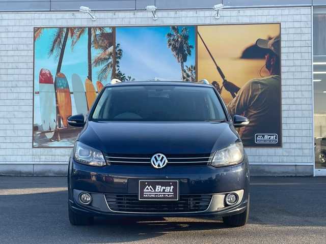 フォルクスワーゲン ゴルフ トゥーラン TSI ハイライン 宮崎県 2014(平26)年 10.5万km 紺Ｍ 純正ナビ/フルセグTV/バックカメラ/ルーフレール/コーナーセンサー/キセノンライト/スペアキー/取扱説明書