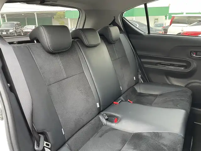 トヨタ アクア G G’s 千葉県 2016(平28)年 7.7万km ライムホワイトパールクリスタルシャイン プリクラッシュセーフティー/レーンキープアシスト/ALPINE8インチSDナビ【EX8V】/・CD/DVD/MSV/Bluetooth/フルセグ/バックカメラ/スマートキー/クルーズコントロール/専用ハーフレザーシート/専用17インチアルミホイール/純正LEDヘッドライト/フォグランプ/LEDビーム/オートマチックハイビーム/プッシュスタート/本革巻きステアリング/ドアバイザー/ETC/アイドリングストップ/新車時保証書＆取扱説明書