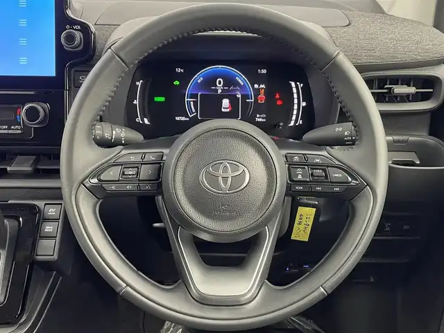 トヨタ シエンタ ハイブリッド Z 埼玉県 2025(令7)年 1.1万km ベージュ 純正１０．５型ナＤＡ　全方位　ＢＳＭ　ＥＴＣ　ドライブレコーダー　ＬＥＤヘッドライト　ＢＳＭ　スマートキー　トヨタセーフティセンス　Ｂｌｕｅｔｏｏｔｈ　ＵＳＢ　フルセグＴＶ　アイドリングストップ