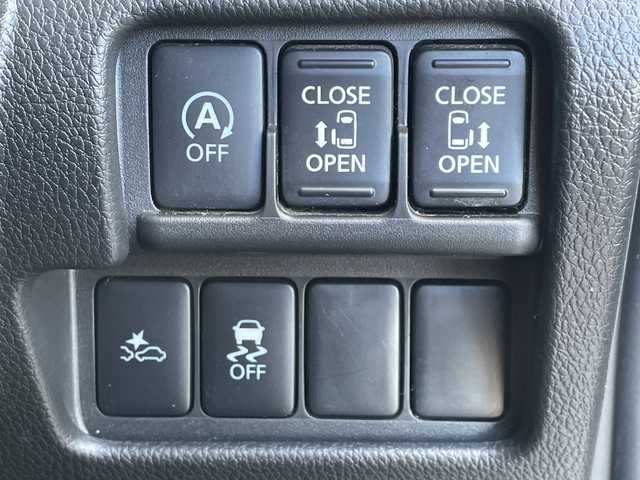 日産 デイズ ルークス HWS X Vセレクション 新潟県 2016(平28)年 4.7万km ホワイトパール カーオーディオ/衝突軽減装置/両側電動スライドドア/純正15インチAW付サマータイヤ/リヤシーリングファン/アイドリングストップ　/プッシュスタート/ABS/横滑り防止装置/盗難防止装置/純正フロアマット