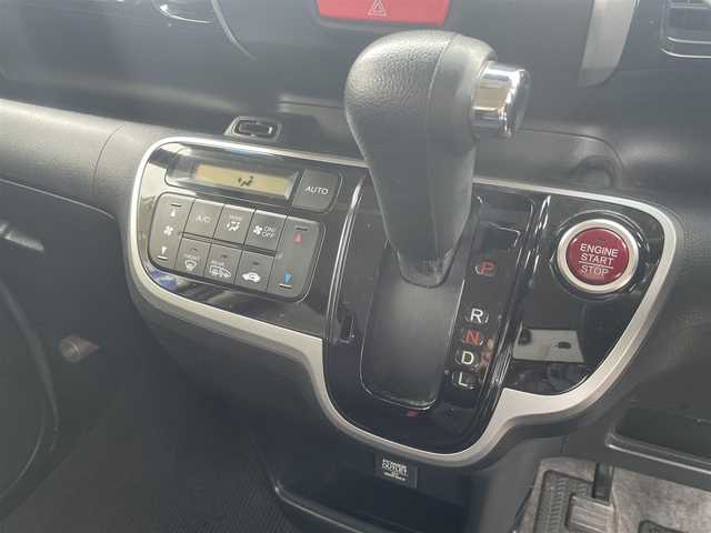 ホンダ Ｎ ＢＯＸ カスタム G Aパッケージ 秋田県 2014(平26)年 7.3万km ポリッシュドメタルメタリック (株)IDOMが運営する【じしゃロン 秋田店】の自社ローン専用車両になります。こちらは現金またはオートローンご利用時の価格です。自社ローンご希望の方は別途その旨お申付け下さい/メモリナビ/フルセグテレビ/バックカメラ/ウィンカーミラー/ドアバイザー/プッシュスタート/両側パワースライドドア/スマートキー
