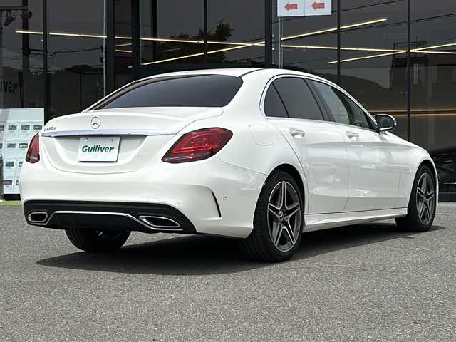 メルセデス・ベンツ Ｃ２２０ｄ アバンギャルド　AMGライン 大阪府 2018(平30)年 7万km ダイヤモンドホワイト エアサス/パーキングアシスト/レザーシート/前席パワーシート/前席シートヒーター/前席メモリーシート/純正ナビ/フルセグTV/Bluetooth/バックカメラ/レーダークルーズコントロール/トランクオープナーボタン/純正ドライブレコーダー/パドルシフト/BSM/3点エアバッグ/ETC2.0/スマートキー