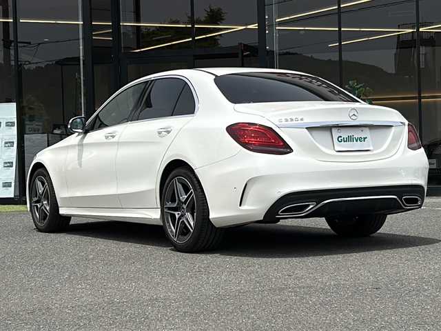 メルセデス・ベンツ Ｃ２２０ｄ アバンギャルド　AMGライン 大阪府 2018(平30)年 7万km ダイヤモンドホワイト エアサス/パーキングアシスト/レザーシート/前席パワーシート/前席シートヒーター/前席メモリーシート/純正ナビ/フルセグTV/Bluetooth/バックカメラ/レーダークルーズコントロール/トランクオープナーボタン/純正ドライブレコーダー/パドルシフト/BSM/3点エアバッグ/ETC2.0/スマートキー