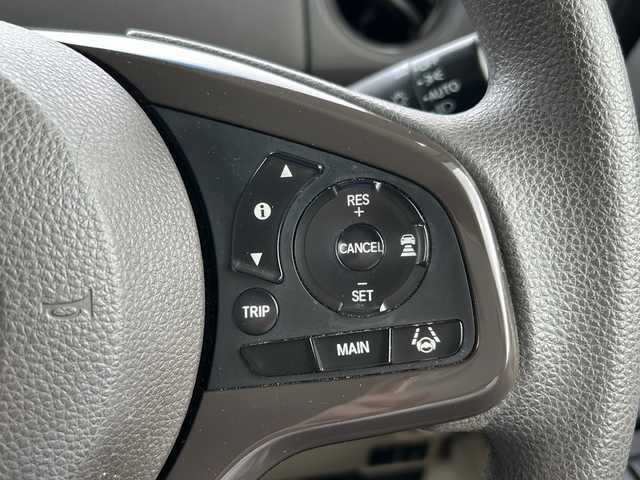 ホンダ Ｎ ＢＯＸ G L ホンダセンシング 大阪府 2018(平30)年 6.8万km クリスタルブラックパール ワンオーナー/純正ナビ/フルセグ/CD/FM/AM/Bluetooth/バックカメラ/レーダークルーズコントロール/ビルドインETC/レーンキープアシスト/衝突防止装置/横滑り防止装置/衝突軽減システム/片側パワースライドドア/純正フロアマット/ドライブレコーダー/サンシェード/USB端子ｘ３/アイドリングストップ