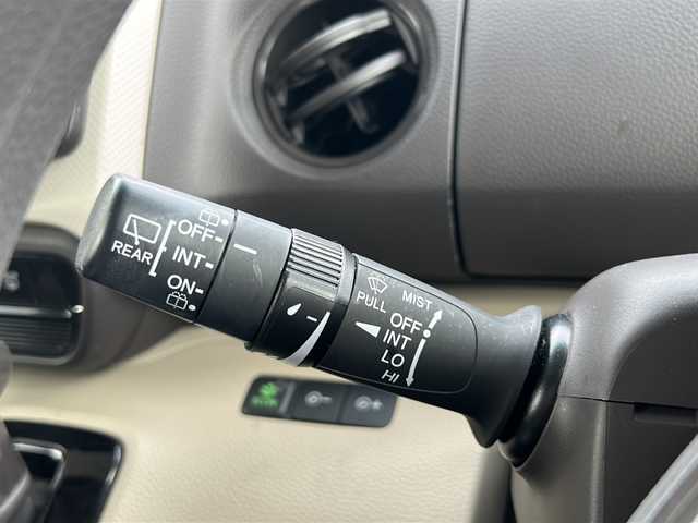 ホンダ Ｎ ＢＯＸ G L ホンダセンシング 大阪府 2018(平30)年 6.8万km クリスタルブラックパール ワンオーナー/純正ナビ/フルセグ/CD/FM/AM/Bluetooth/バックカメラ/レーダークルーズコントロール/ビルドインETC/レーンキープアシスト/衝突防止装置/横滑り防止装置/衝突軽減システム/片側パワースライドドア/純正フロアマット/ドライブレコーダー/サンシェード/USB端子ｘ３/アイドリングストップ