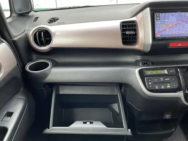 ホンダ Ｎ ＢＯＸ 2トーン G ターボ Lパッケージ 山梨県 2014(平26)年 9万km チェリーシェルピンクメタリック 社外メモリナビ(NR-MZ40)/CD/DVD/フルセグTV/ETC/両側電動スライドドア/クルーズコントロール/パドルシフト/サイドバイザー/スマートキー/スペアキー1本/保証書