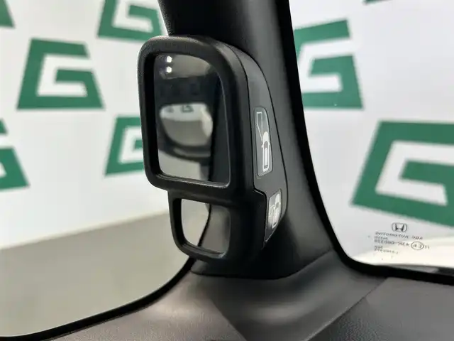 ホンダ Ｎ ＢＯＸ カスタム G L ターボ ホンダセンシング 鹿児島県 2020(令2)年 3.3万km プラチナホワイトパール 純正8インチSDナビ【VXU-207NBi】/ホンダセンシング/バックカメラ/革巻きステアリング/ステアリングリモコン/前席シートヒーター/両側パワースライドドア/LEDヘッドライト/ビルトインETC/純正前方ドライブレコーダー【DRH-189N】/純正フロアマット/純正ドアバイザー/純正15インチアルミホイール/禁煙車