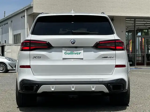 ＢＭＷ ＢＭＷ Ｘ５ xDrive 40d Mスポーツ 宮城県 2023(令5)年 1.1万km ミネラルホワイト ワンオーナー/純正メーカーナビ（FM:AM:TV:BT：USBポート）//バーチャルコックピット//ドラレコ前後//スマートキー//サンルーフ//オートクルーズコントロール//ＨＤＣ//360°ビュー//3Dビュー//ETC//純正オーディオｈａｒｍａｎ　ｋａｒｄｏｎ//純正メモリナビ（ＦＭ，ＡＭ，ＢＴ）//フルセグテレビ//アダプティブエアサス//アイドリングストップ//プッシュスタート//全席ヒートシート　パワーシート//D/Nエアーシート//インテリジェントセーフティ//温度調整機能付きドリンクホルダー//USBポート//横滑り防止機能//D/Nマッサージシート//パーキングアシスト//スマホ充電トレイ