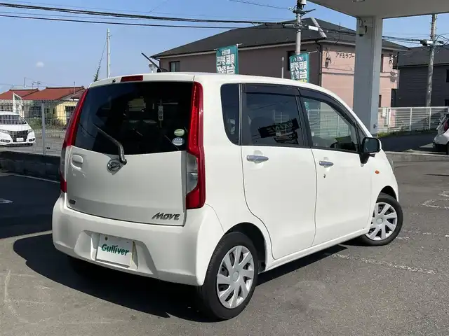 ダイハツ ムーヴ L SA 群馬県 2013(平25)年 6.3万km ホワイト 純正SDナビ（Bluetooth、CD、DVD、ワンセグTV）/ABS/横滑り防止装置/Wエアバッグ/衝突被害軽減システム/取扱説明書/社外アルミスタッドレスタイヤ積み込み/社外アルミサマータイヤ積み込み