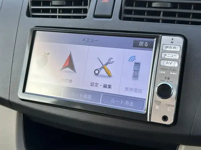 ダイハツ ムーヴ L SA 道南・函館 2013(平25)年 6.3万km ホワイト ・純正ＳＤナビ（Ｂｌｕｅｔｏｏｔｈ、ＣＤ、ＤＶＤ）/・フルセグＴＶ/・衝突軽減ブレーキ/・ＡＢＳ/・横滑り防止装置/・Ｗエアバッグ/・社外アルミスタッドレスタイヤ積み込み/・社外アルミサマータイヤ積み込み