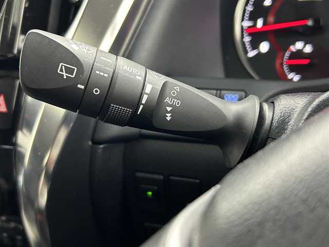 トヨタ アルファード S Cパッケージ 熊本県 2021(令3)年 4万km ホワイトパールクリスタルシャイン 純正ナビ/バックカメラ/ビルトインETC2.0/サンルーフ/モデリスタエアロ/純正フリップダウンモニター/両側パワースライドドア/トヨタセーフティセンス/・プリクラッシュセーフティ/・レーントレーシングアシスト/・パーキングサポートブレーキ/・ロードサインアシスト/・レーダークルーズコントロール/・オートマチックハイビーム/・リアクロストラフィックアラート/・ブラインドスポットモニター/デジタルインナーミラー/レザーシート/シートヒーター・シートベンチレーション/前後ドライブレコーダー