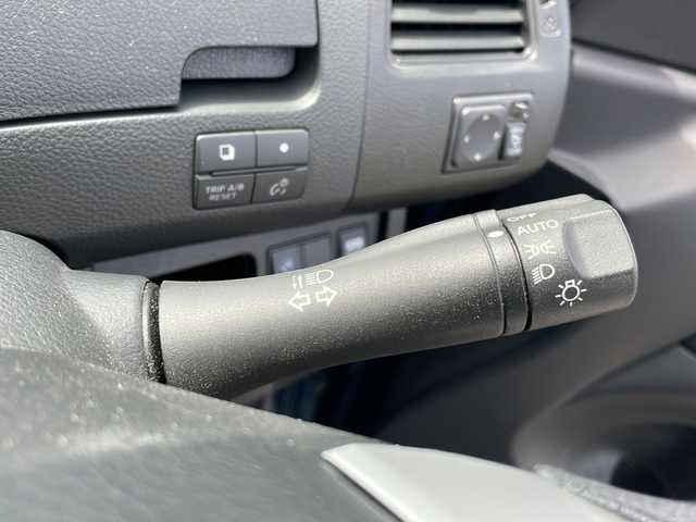 日産 セレナ 20X 岩手県 2013(平25)年 16.3万km スカッシュブルー バックカメラ/ETC/片側パワースライドドア/クルーズコントロール/衝突被害軽減ブレーキ/横滑り防止装置/オートライト/ヘッドライト/フォグランプ/スマートキー/プッシュスタート/電動格納ミラー/純正フロアマット/ドアバイザー/取扱説明書