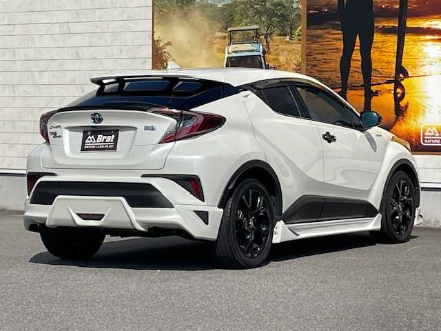 トヨタ Ｃ－ＨＲ G モード ネロ 愛知県 2019(平31)年 6.4万km ホワイトパールクリスタルシャイン TRDエアロ/衝突軽減ブレーキ/レーンキープアシスト/クルーズコントロール/シートヒーター/ナビ・ワンセグTV/バックカメラ/ETC /純正18インチアルミホイール /LEDヘッドライト /オートライト /スマートキー