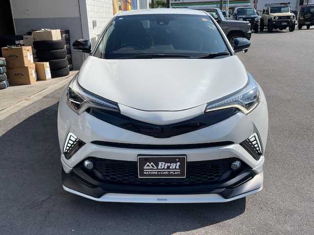 トヨタ Ｃ－ＨＲ G モード ネロ 愛知県 2019(平31)年 6.4万km ホワイトパールクリスタルシャイン TRDエアロ/衝突軽減ブレーキ/レーンキープアシスト/クルーズコントロール/シートヒーター/ナビ・ワンセグTV/バックカメラ/ETC /純正18インチアルミホイール /LEDヘッドライト /オートライト /スマートキー