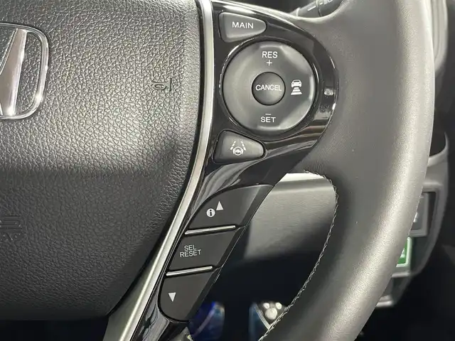ホンダ オデッセイ アブソルート・EXホンダセンジング 大阪府 2020(令2)年 1.4万km プレミアムスパークルブラックパール 純正９ｉｎｃナビＴＶ　３６０カメラ　Ａｐｐｌｅ　ＣａｒＰｌａｙ　レーダークルーズ　衝突軽減Ｂ　レーンアシスト　ブラインドＳＭ　パーキングアシスト　パワーシート／ヒーター　ＬＥＤライト　ＨＤＭＩ