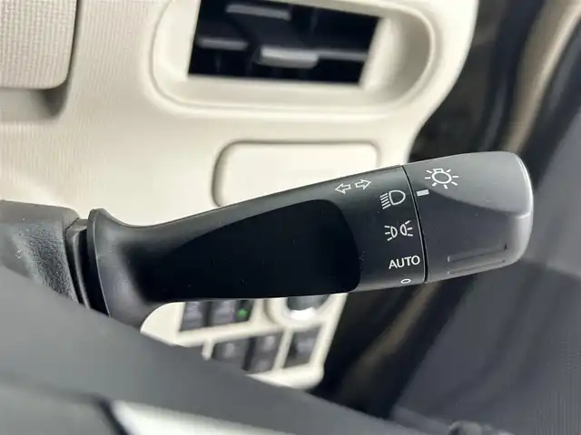 ダイハツ ムーヴ キャンバス X LTD SA Ⅱ 道央・札幌 2016(平28)年 3.1万km ナチュラルベージュマイカM ・４WD/・社外ナビ/　CD/DVD/SD/BT/フルセグ/・前方ドライブレコーダー/・衝突軽減ブレーキ/・レーンキープアシスト/・アイドリングストップ/・両側パワースライドドア/・プッシュスタート/・スマートキー/・純正フロアマット/・ドアバイザー/・社外ＡＷ付スタッドレス積込/　145/80/R13/　